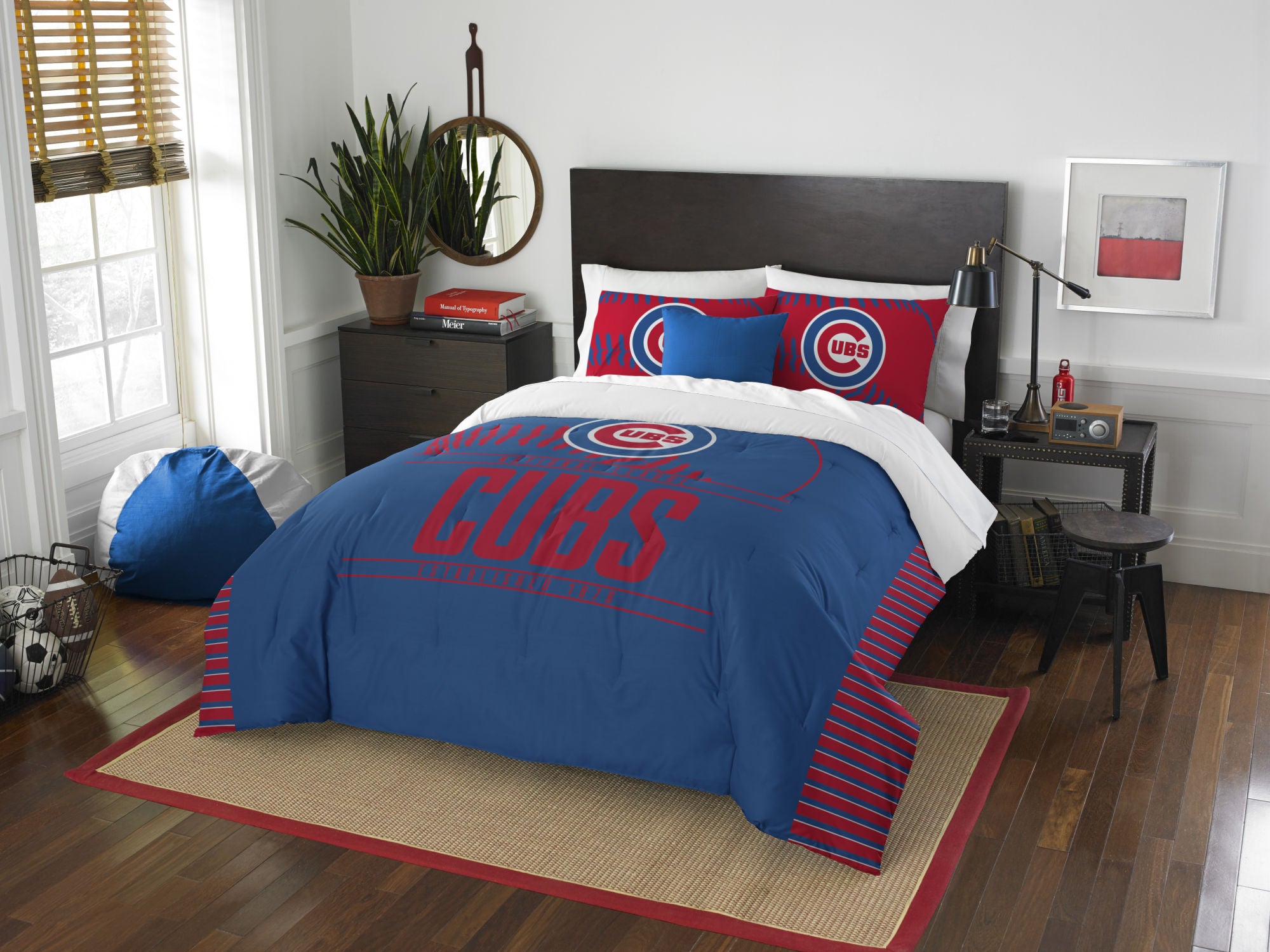 Cubs OFFICIAL Major League Baseball; Bedding; "Grand Slam" Full/Queen Printed Comforter (86"x 86") & 2 Shams (24"x 30") Set by The Northwest Company Doba 1MLB/84900/0006/EDC